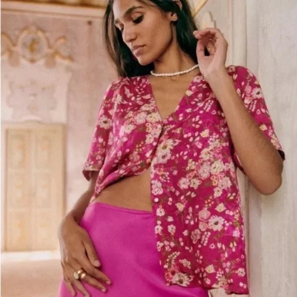 Sezane Dira Blouse in Minorca - Picture 3 of 8